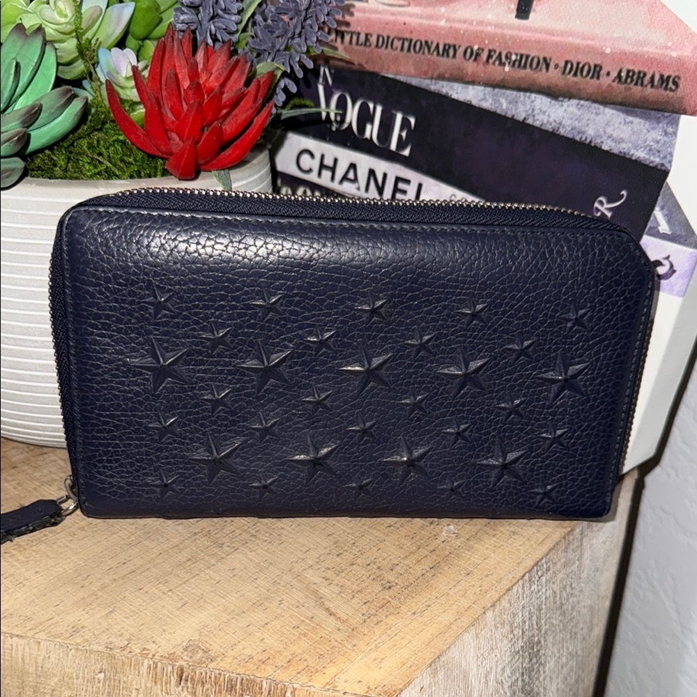🍩SOLD🍩EUC VINTAGE JIMMY CHOO FILIPA ZIPPY WALLET